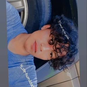 Meet your Posher, Reyes